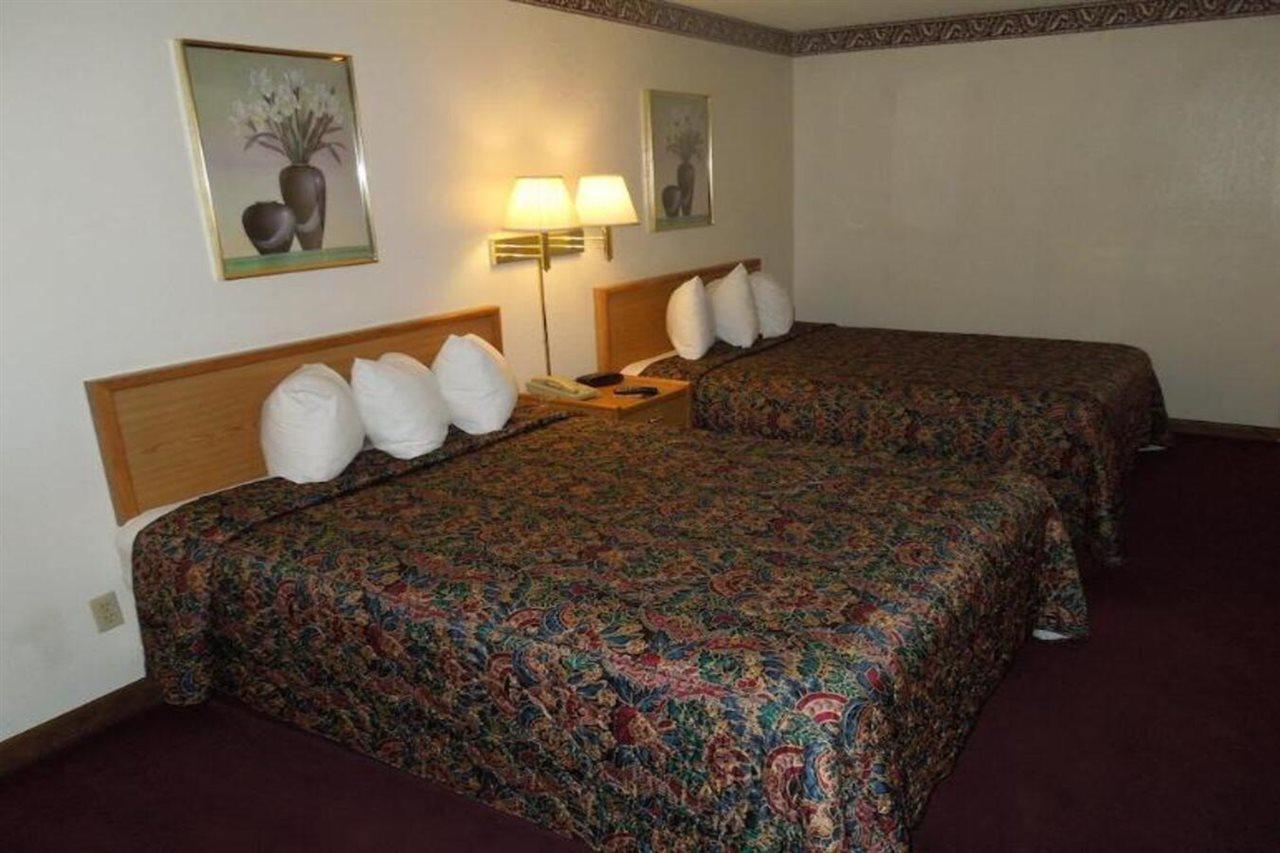 Days Inn Riverton Ngoại thất bức ảnh