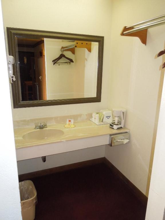 Days Inn Riverton Ngoại thất bức ảnh